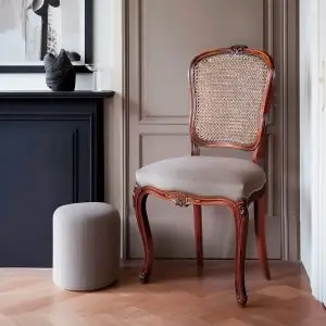 Silla-Louis-Pata-Cabriole-Keen-caoba