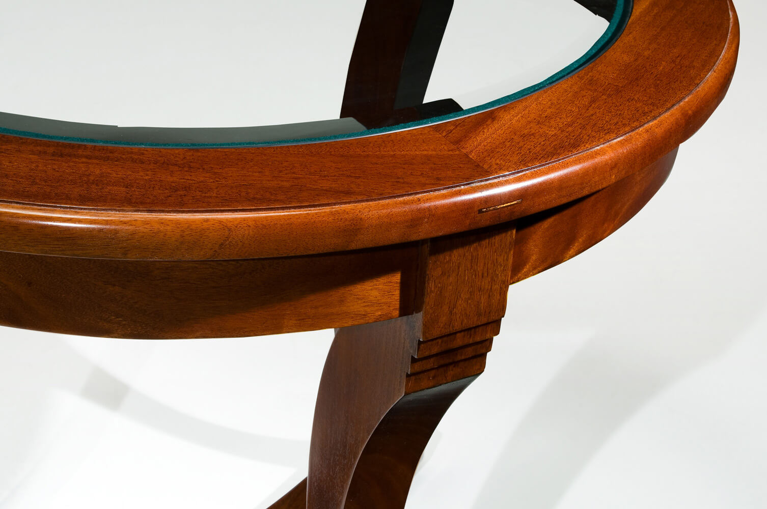 KRRTG-M_1v Velador caoba acristalado Keen Replicas