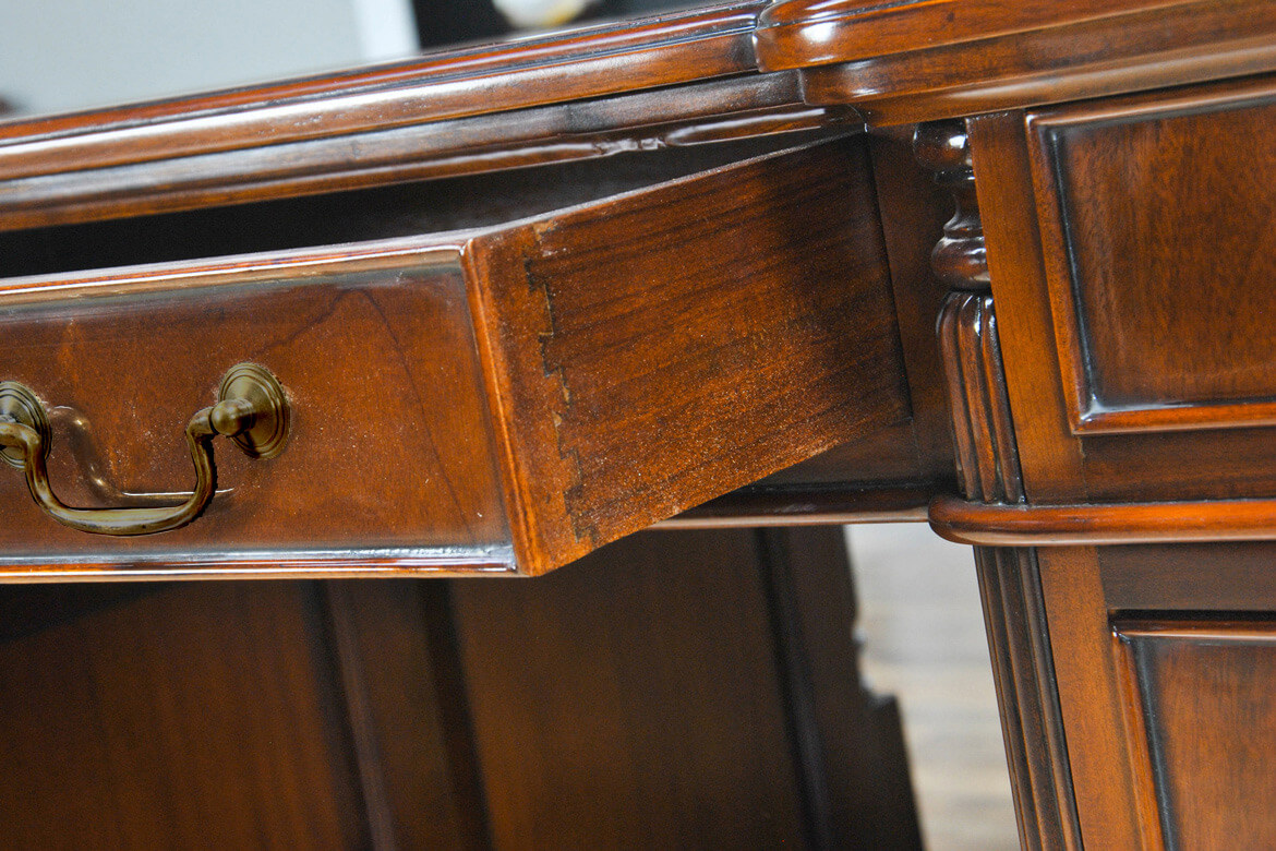 Vista Puerta Escritorio Victoriano-caoba-Keen Replicas