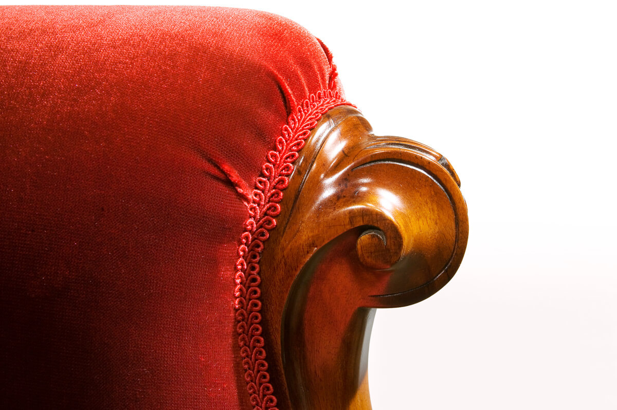 Sillón caoba capitone-keen replicas