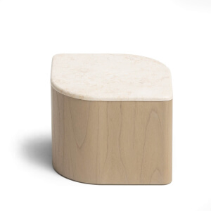 mesa auxiliar Fissa, Menhir