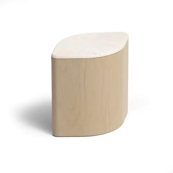 Mes auxiliar Fissa menhir